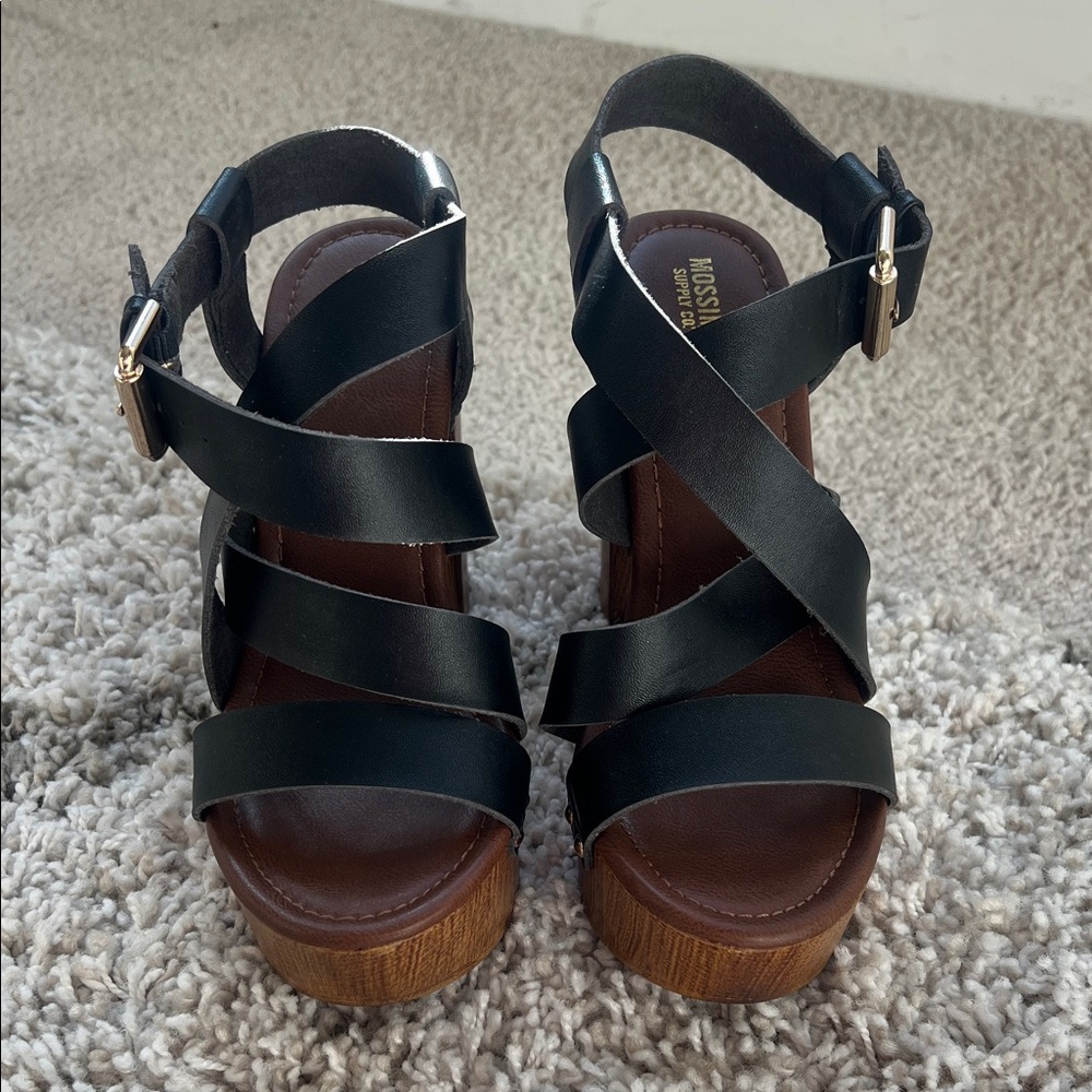 Mossimo Supply Co. Black and Brown Platform Heels - Picture 2 of 6